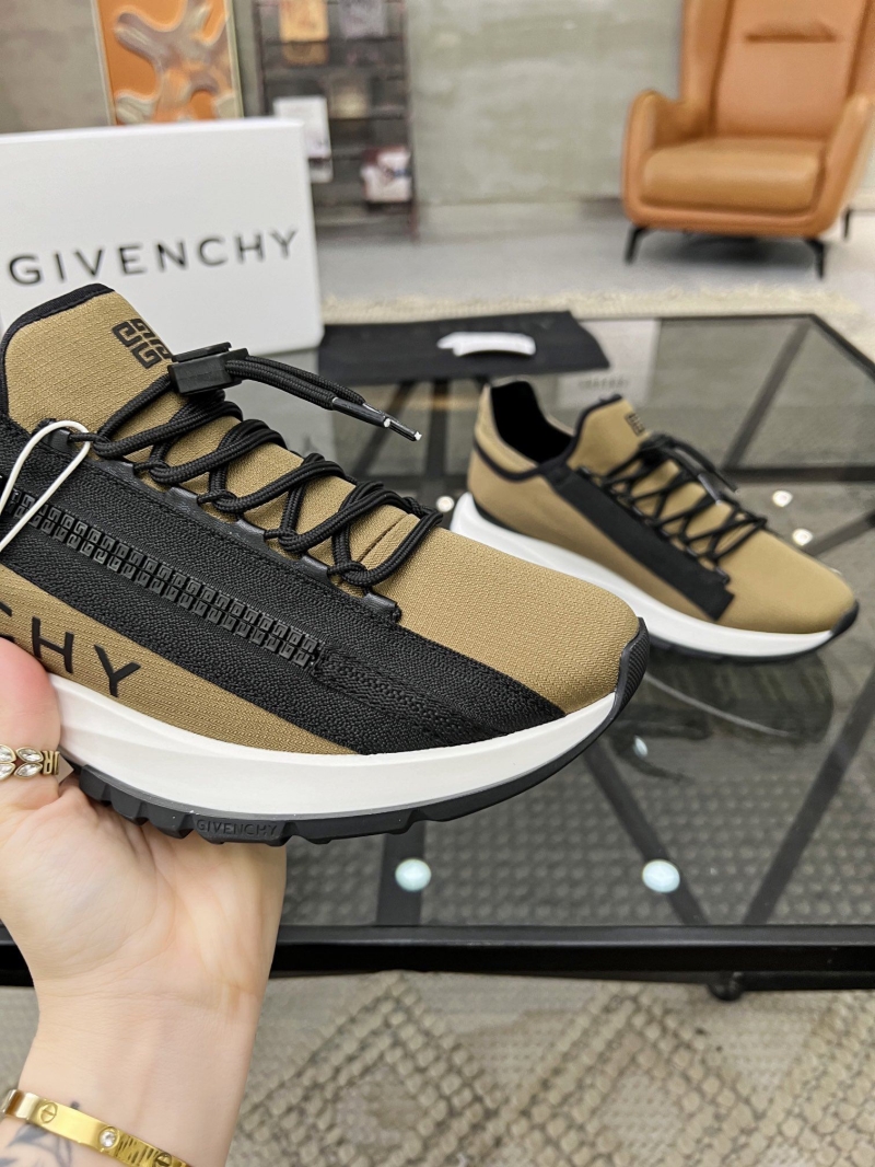 Givenchy Sneakers